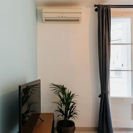 Eixample Sants Estacio Апартаменты *